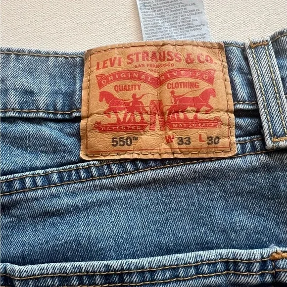 EUC Levis‎ 550 Jeans Mens 33x30 Red Tab Relaxed Fit Straight Leg  (E4) - Picture 6 of 7